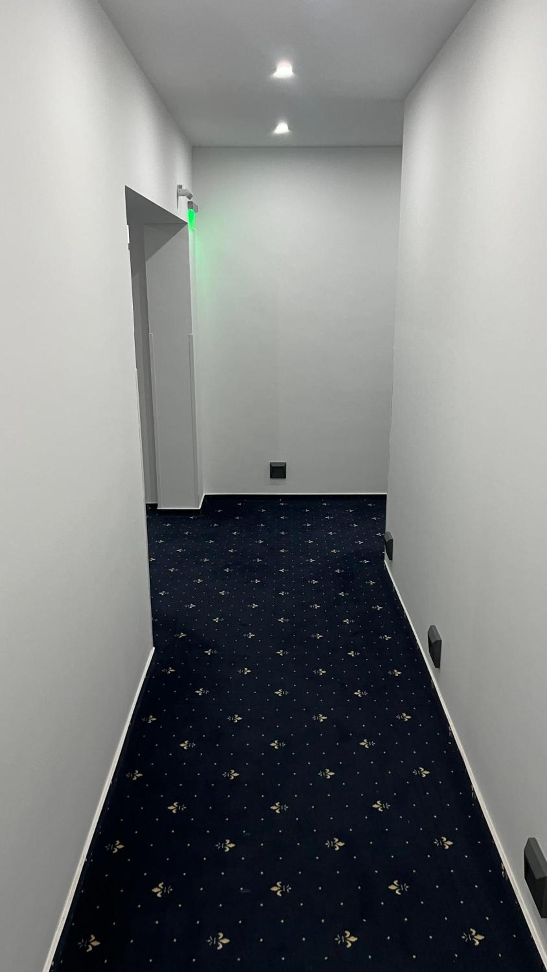 Hotel & Restaurant Am Kirschberg Alten Buseck Kültér fotó