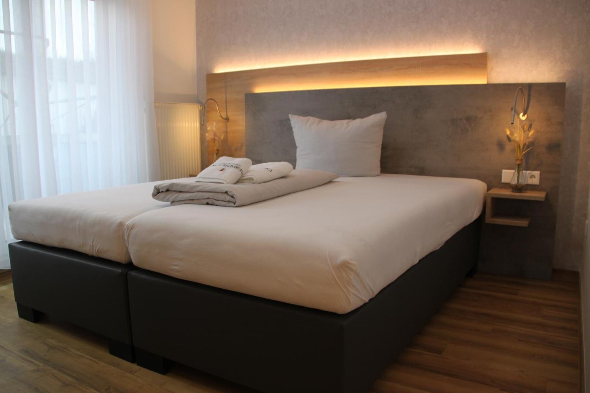Hotel & Restaurant Am Kirschberg Alten Buseck Kültér fotó